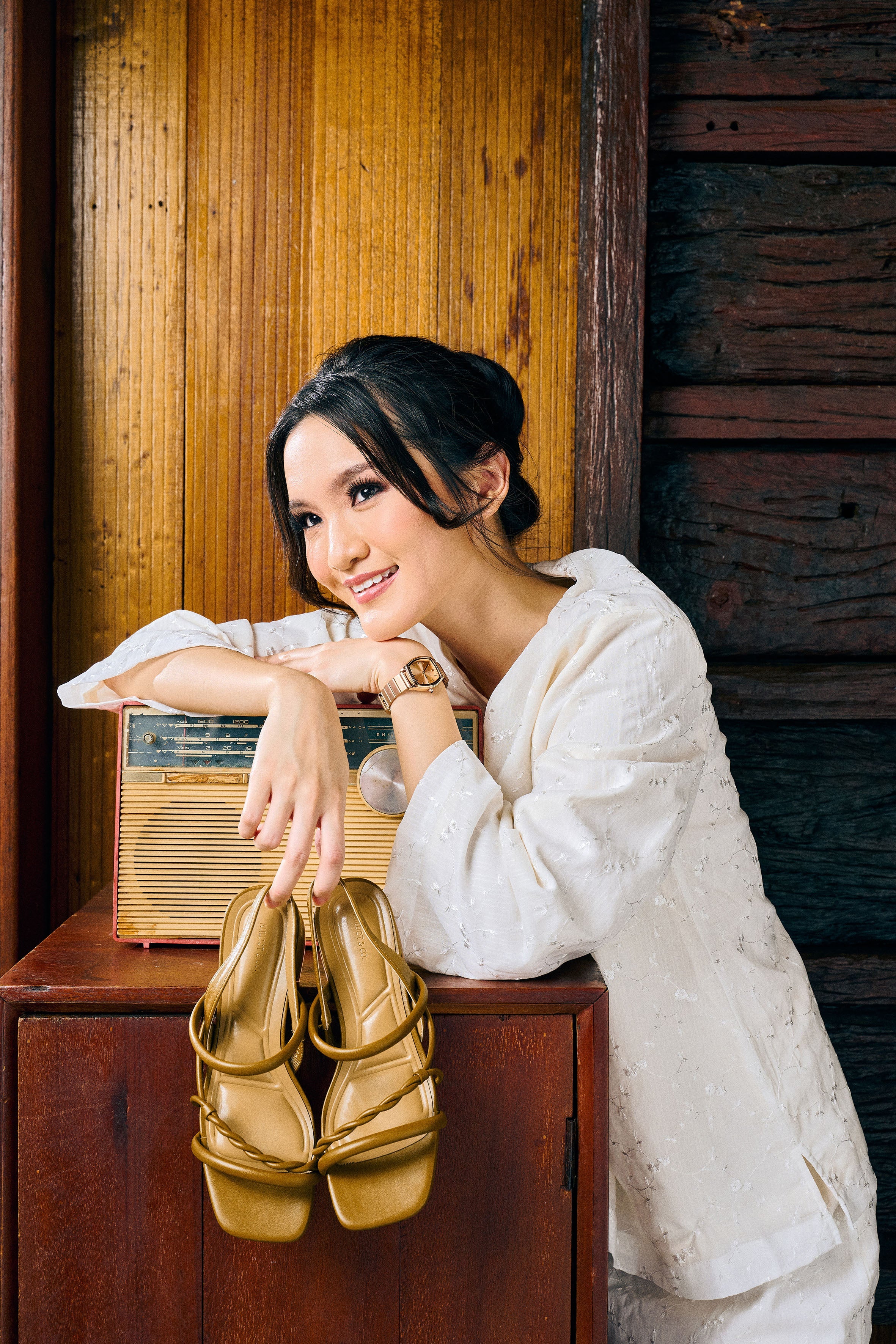 Aamina Strappy Sandals (Dark Olive Green)