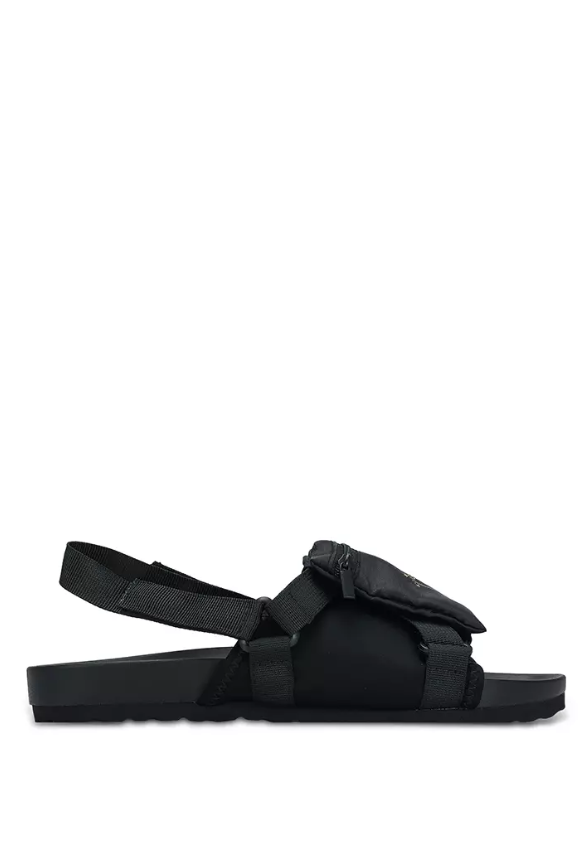 Happy Go Getters Women Open Toe Sandals & Flip Flops (Black)