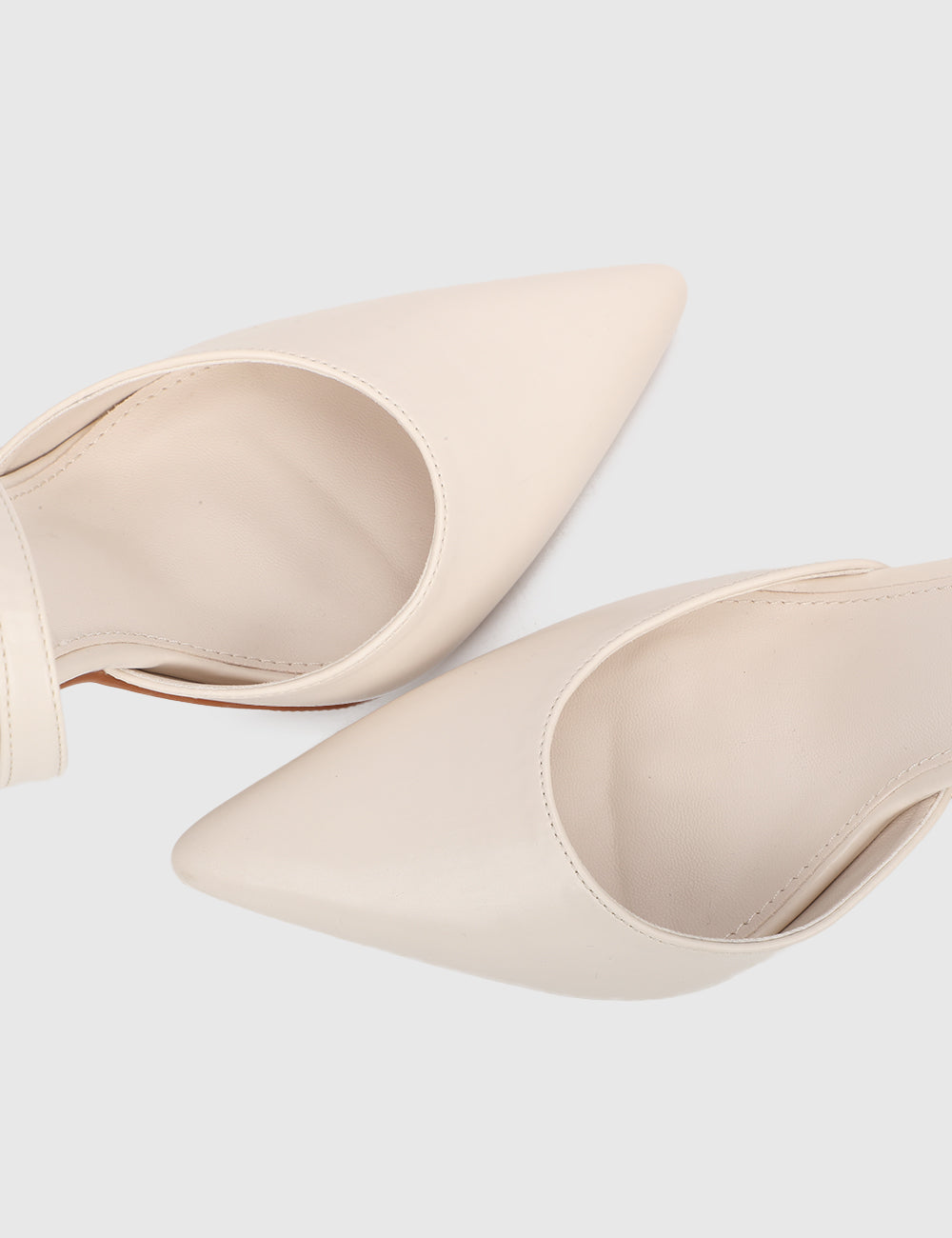 Jessye Pointed Toe Heels (White)