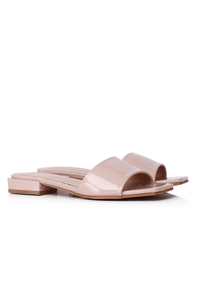 Gianna Slip Ons Sandals (Nude)