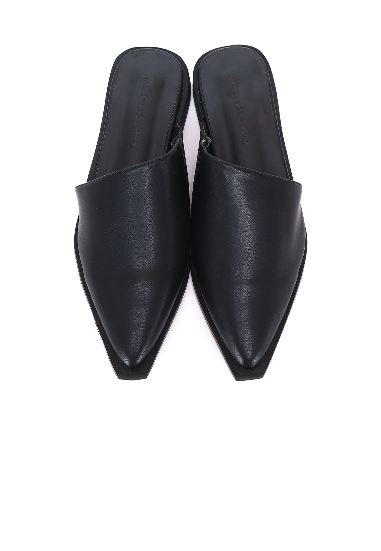 Aira Slip On Sandals (Black)