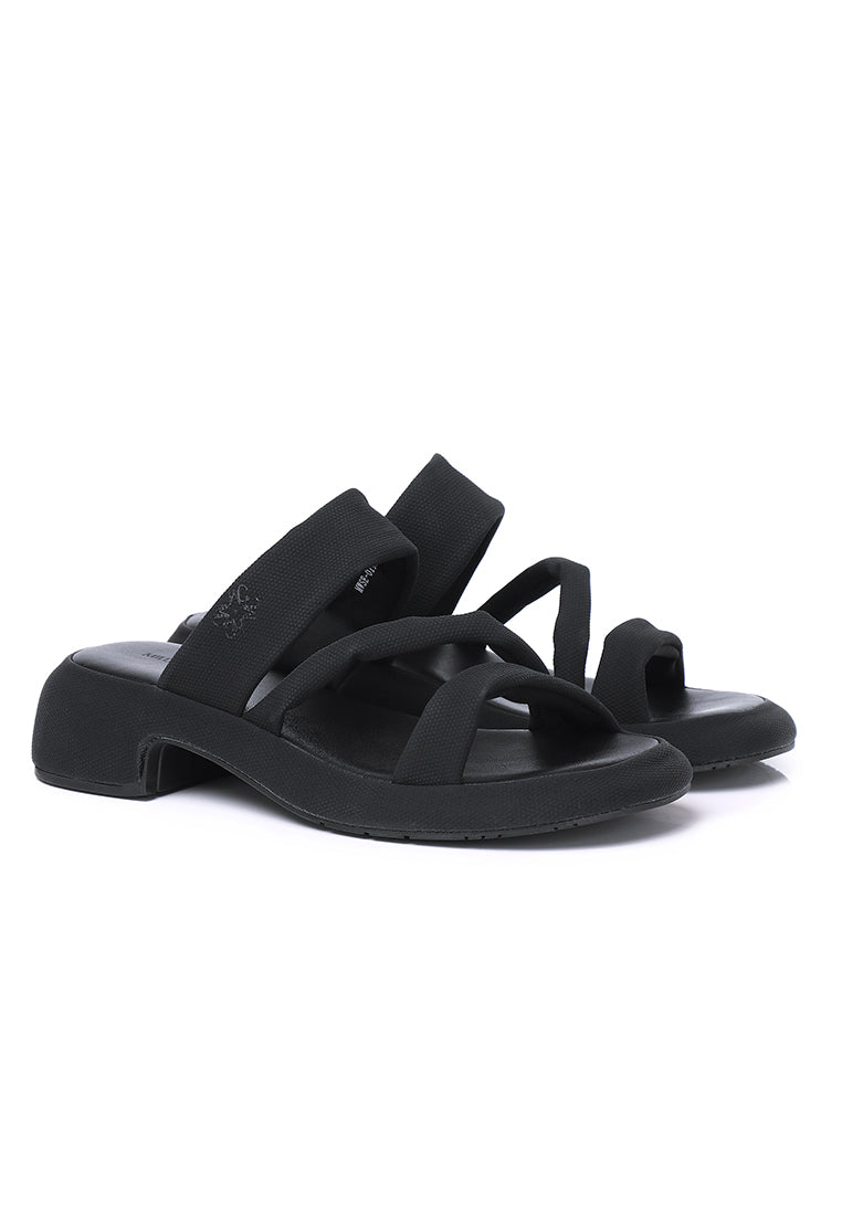 Olivie Sandals (Black)