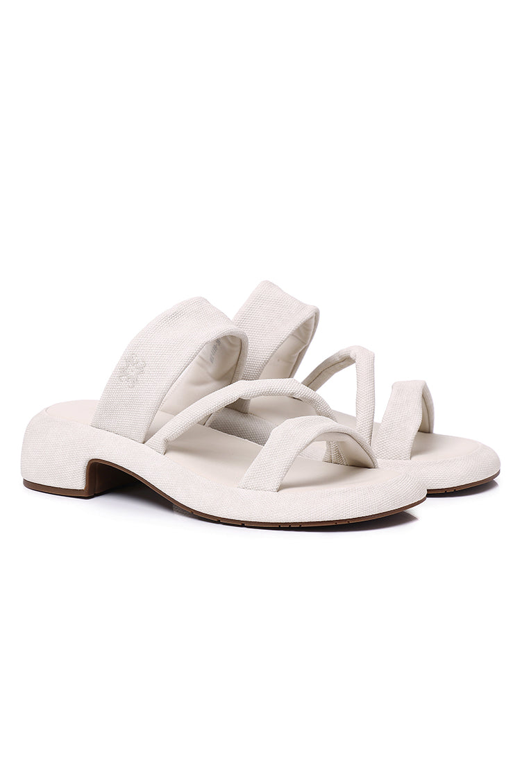 Olivie Sandals (Almond)