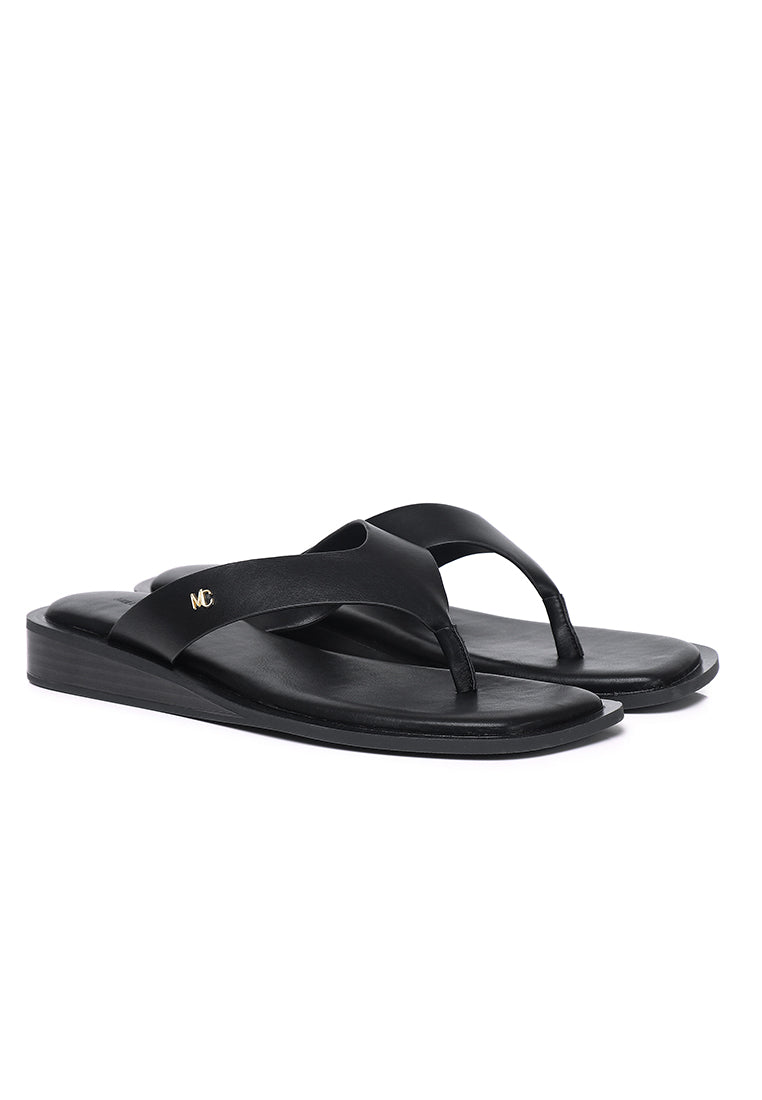 Cora Thong Sandals (Black)