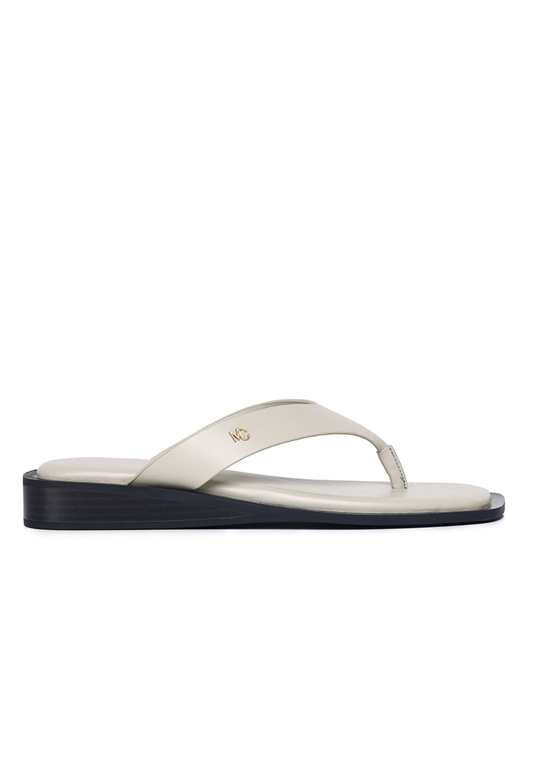 Cora Thong Sandals (Light Green)