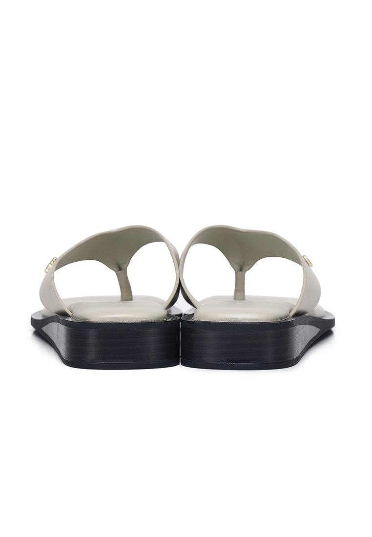 Cora Thong Sandals (Light Green)