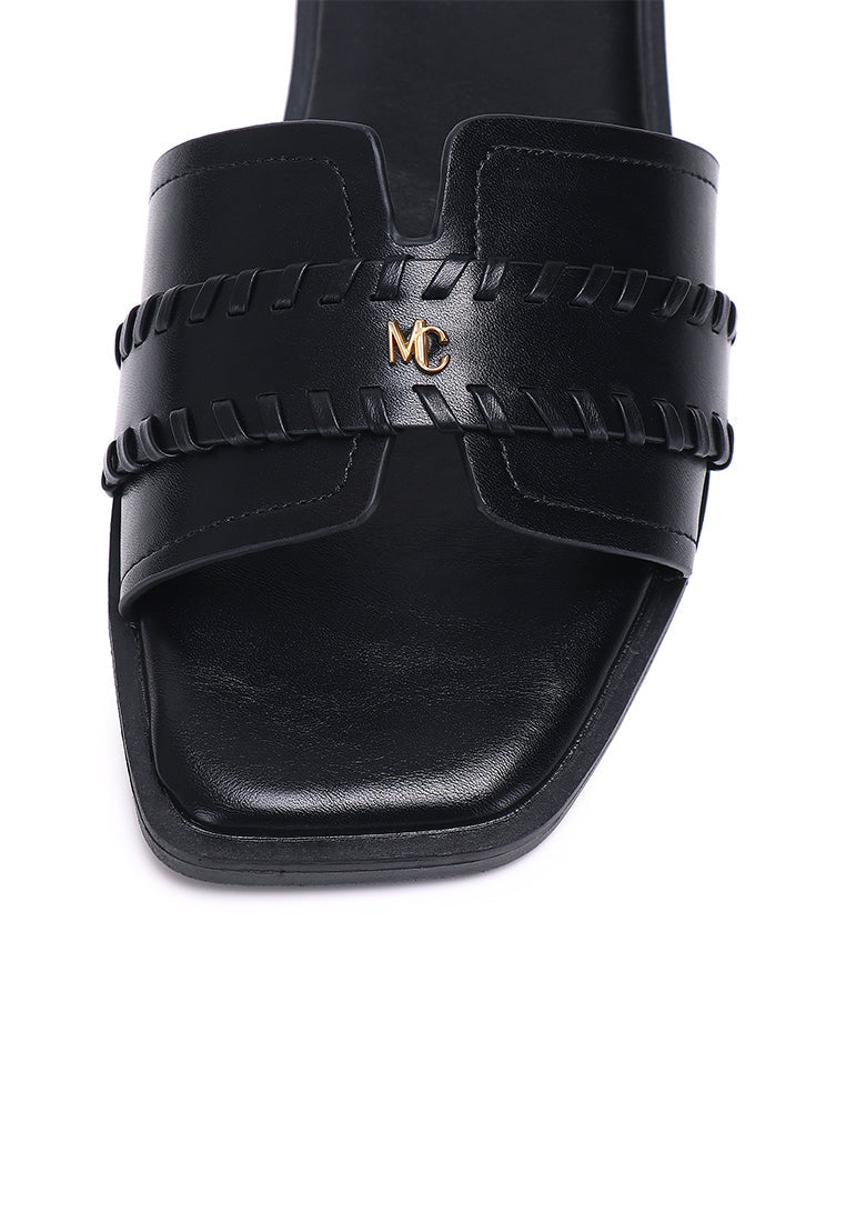 Maena Sandals (Black)