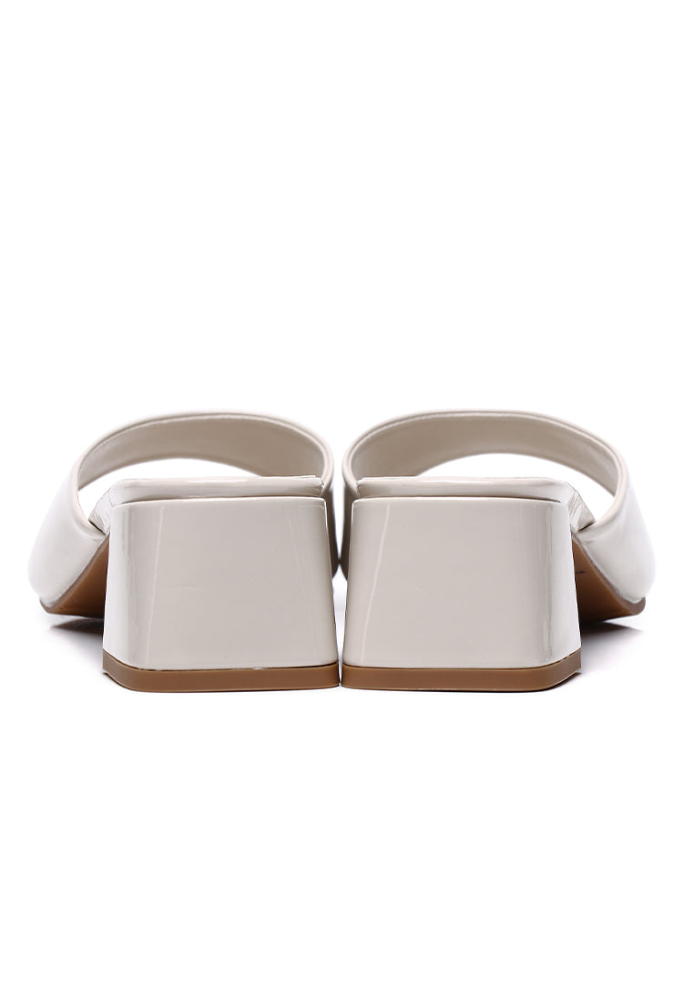 Aria Heels In Patent (Almond)