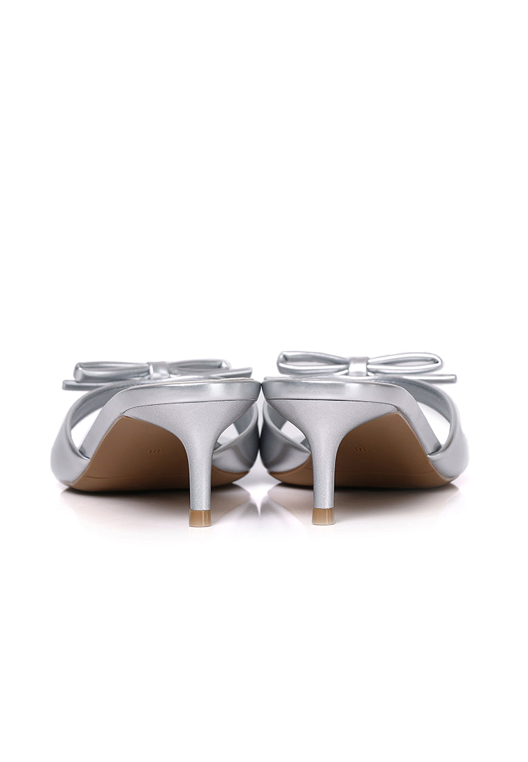 Anika Slip On Kitten Heels (Silver)