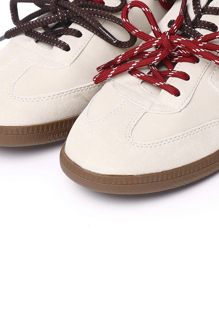 Velvia Round Toe Sneakers (Beige)