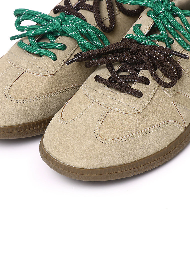 Velvia Round Toe Sneakers (Camel)