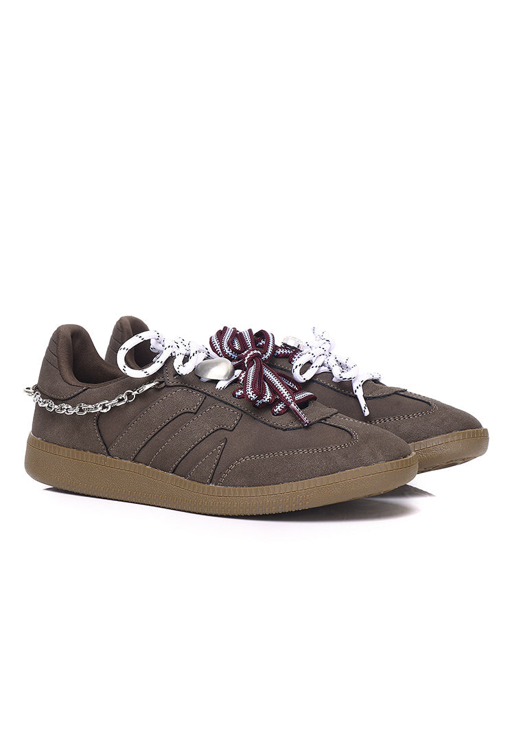 Velvia Round Toe Sneakers (Espresso)