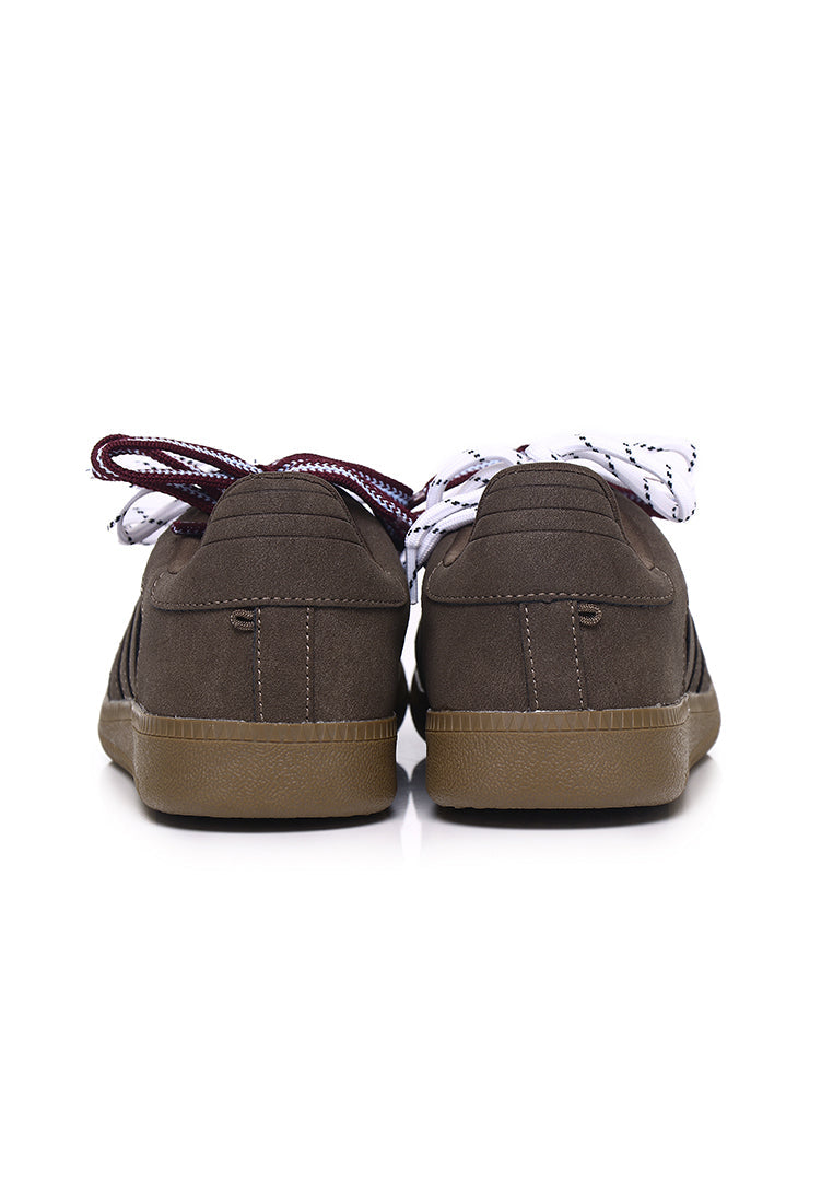 Velvia Round Toe Sneakers (Espresso)