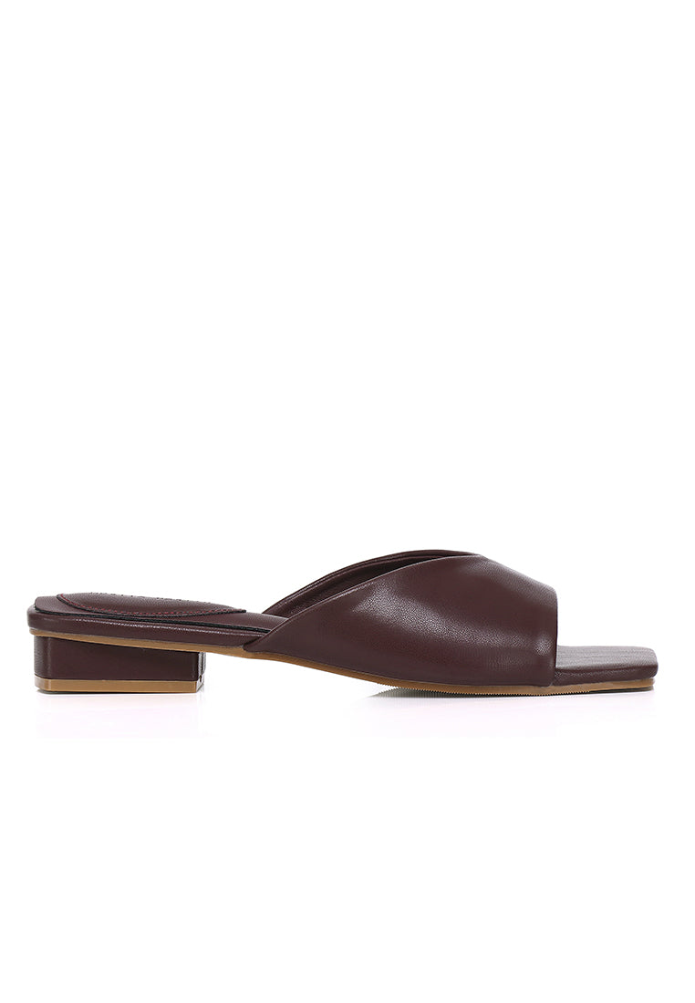Helisa Slip Ons Sandals (Maroon)